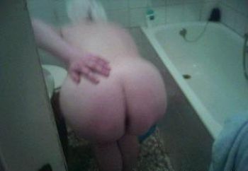 My Wife In The Bathroom2