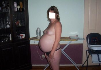 Down Under-aus-pregnant