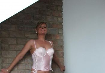 Dirty Mummy Uk 2