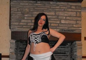 Miss KrystalUK French Maid