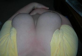 my wifes sexy tits
