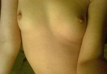 My girlfriends horny body