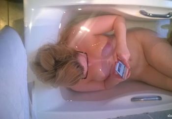 PAWG wife 3 in the bath