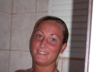 Tanlines and shower