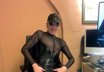 Lenny52 … my walk to sleaze and fame