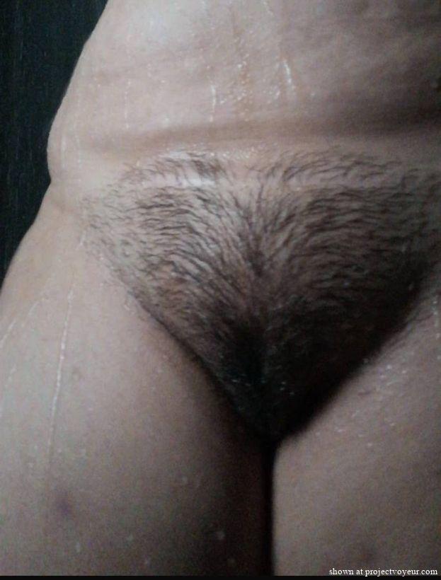 MINI MILF IN SHOWER - image2