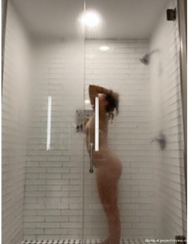 Shower time - image4