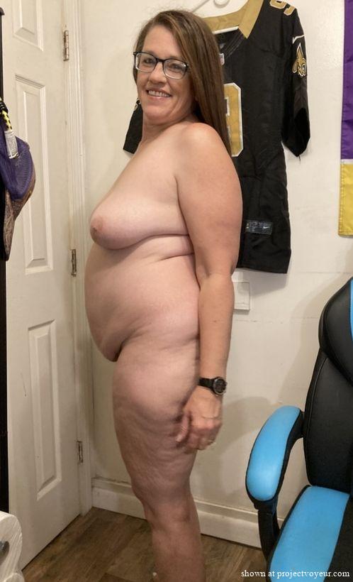 Anna Naked Around the House  - image6