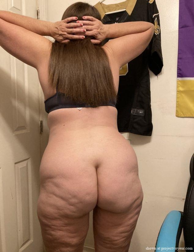 Naked Photos  - image2