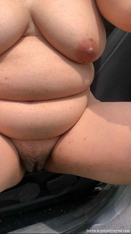 MILF OUTDOORS - image6