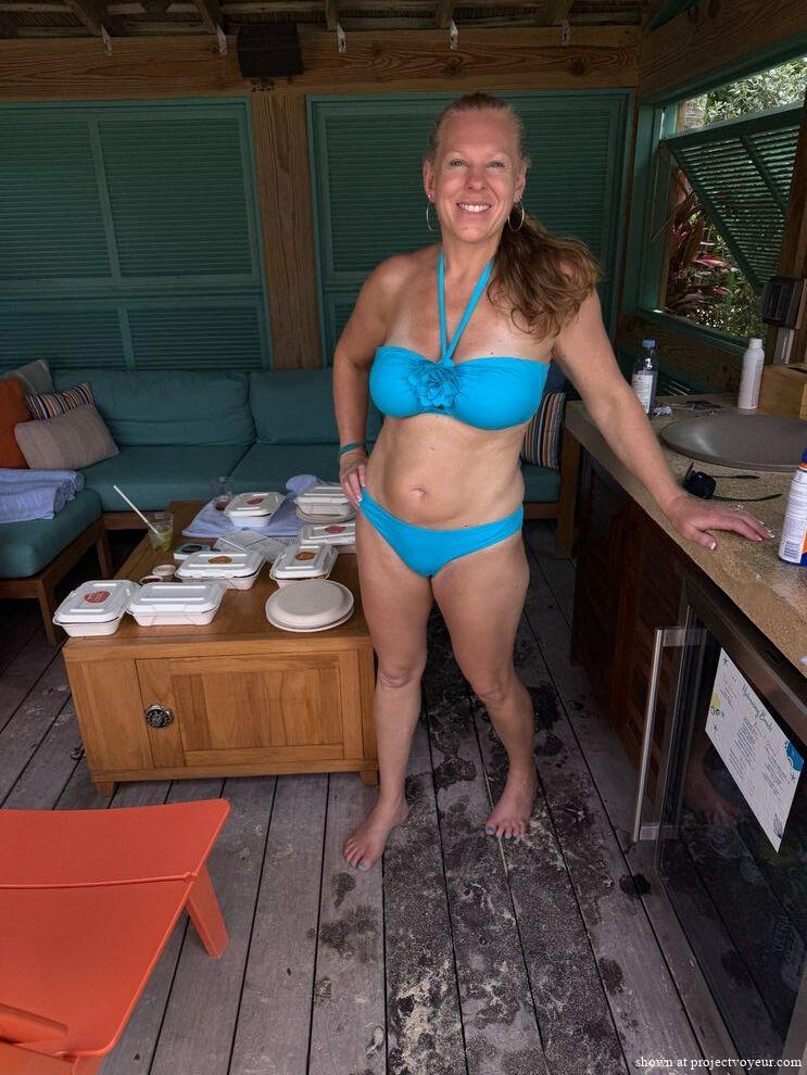 Kelli Teases and Shows Her Tits - image1