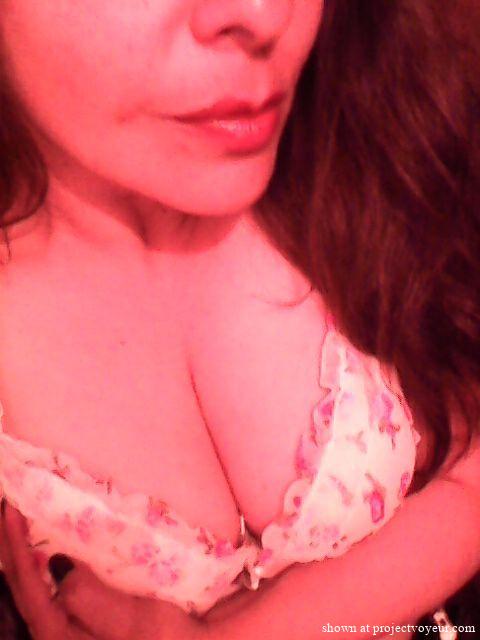 my neighbor's lingerie - image1