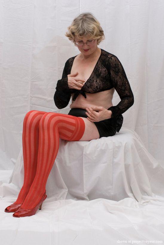 black and red in front of white - image2