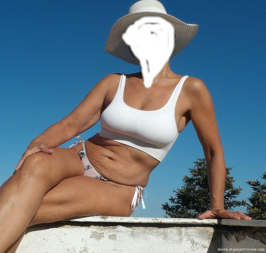 mature sexy ass wife - image6