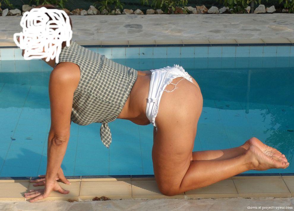 mature sexy ass wife - image1