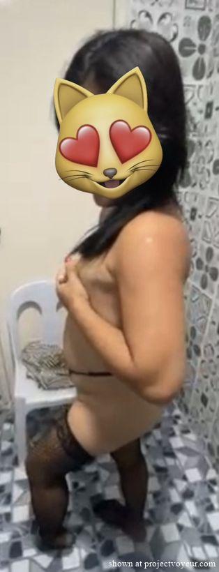 More of Hellenne with her thong - image5