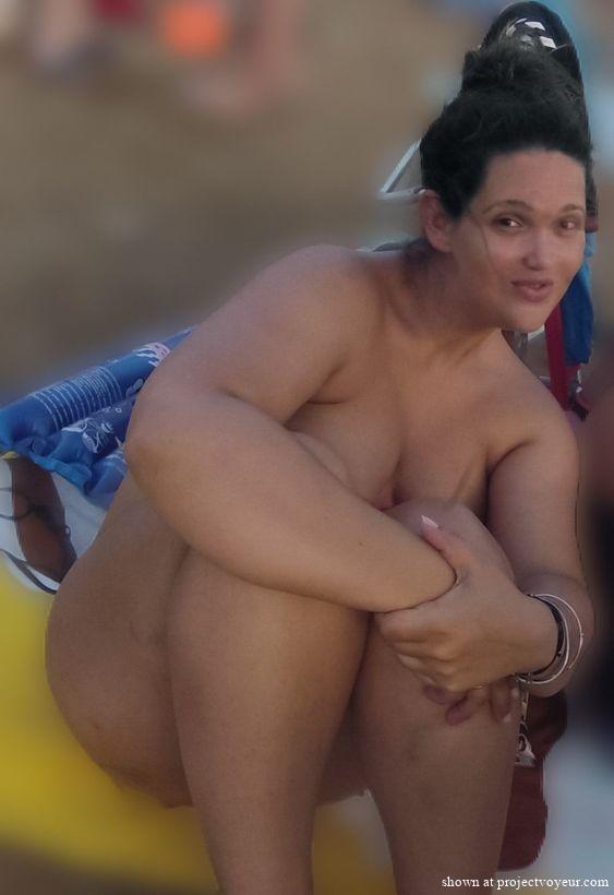 sexy on the beach - image3