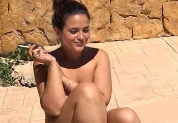 Ellen sexy nude beach