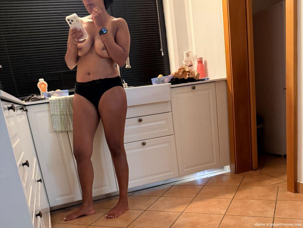 More wifey on vacation - image2