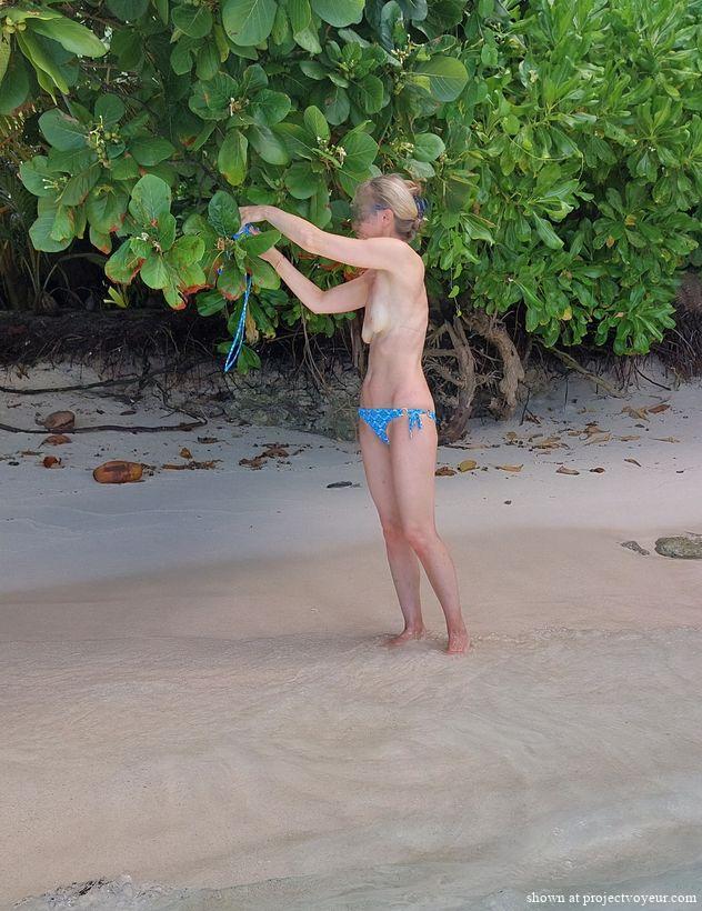 I’m taking off my bikini. - image1