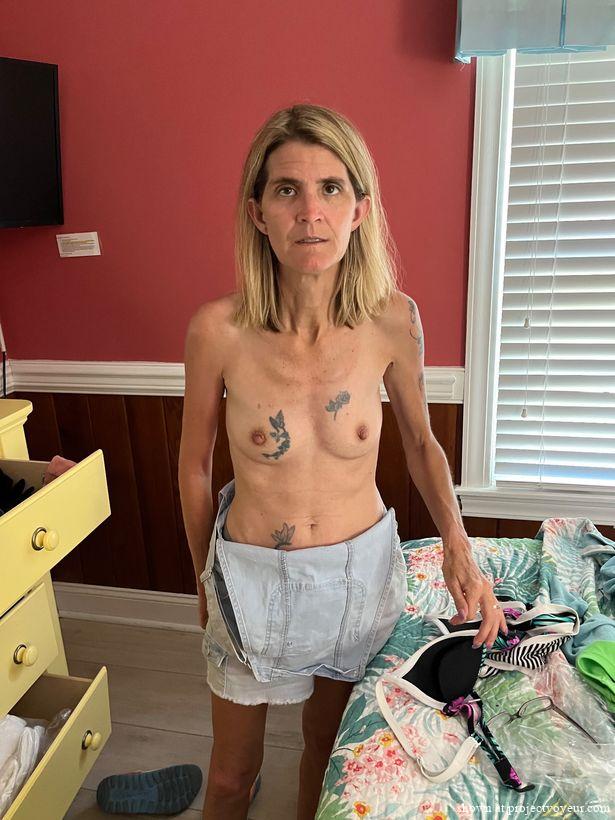 Skinny Becky showing off her tiny boobs - image7