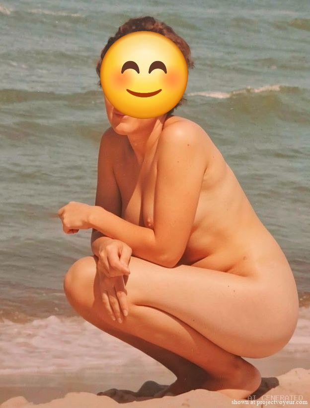 Small tits - image5