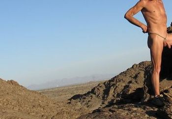 Ariz Mountain Hiking