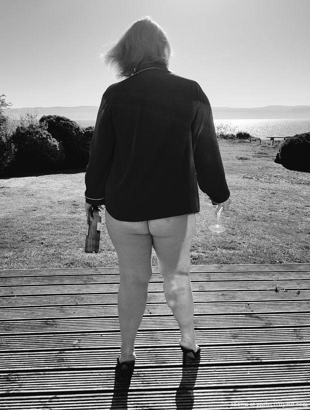 Kez enjoying the great outdoors - image2
