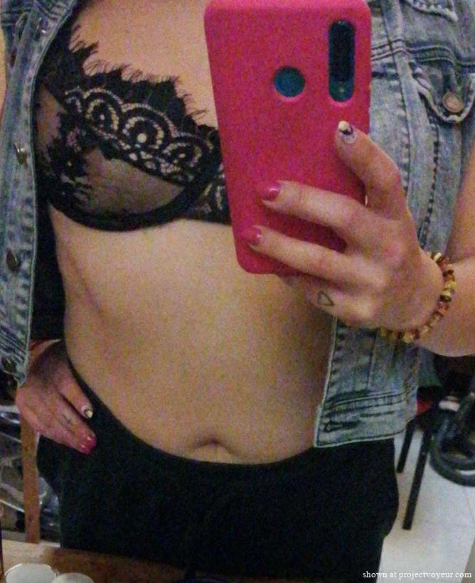 MINI MILF MIRROR - image2