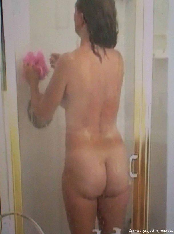 Lisa in the shower - image1