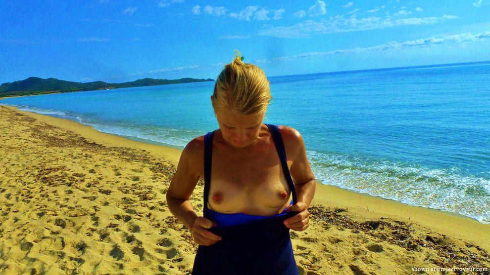 a candid beach flash 2 - image6