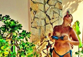 garden shower flashing