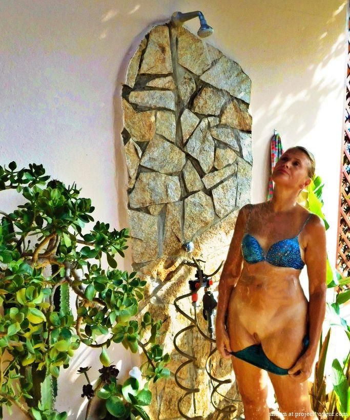 garden shower flashing - image6