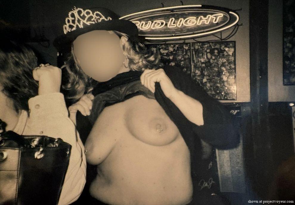 Sexy Red's Mama - image6