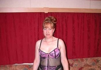 English MILF Babydoll