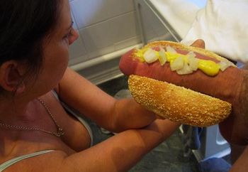 hot dog 