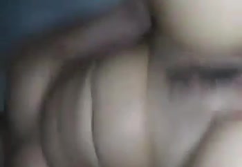 Her 1st time fisting and squirting!! 