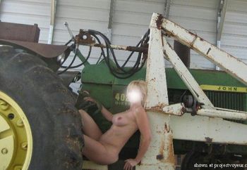 Calico's Sexy Tractor