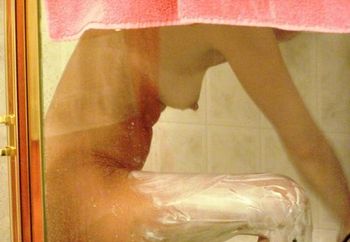 Latina Shower