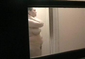 40yrbbw Shower