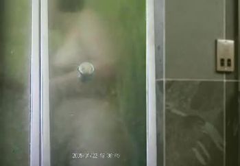 voyeur shower