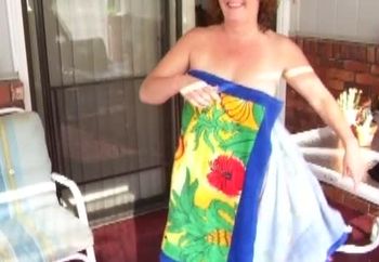 Tina Drops Towel