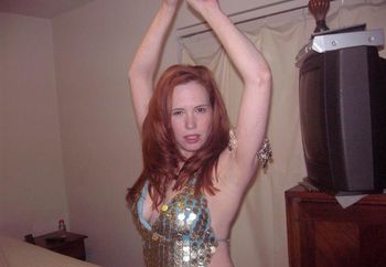 Bellydancing Milf