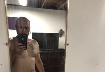 Mirror selfie 